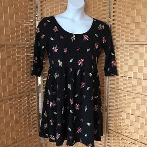 Forever21 plus1X black dress w/ cactus and flowers